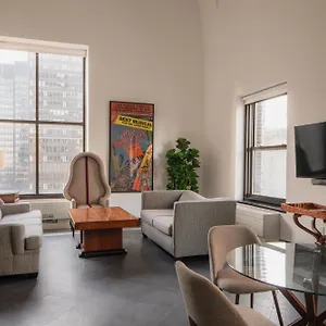 The Manhattan Club США